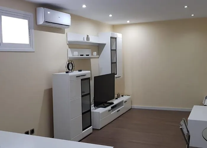 Centro Castillo 9 Caces